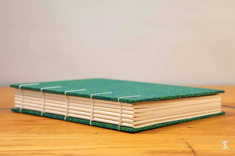 Coptic Stitch - A5 - Arena Bulk Ivory - Jungle Green - Tennis Stripe Yellow - Journal