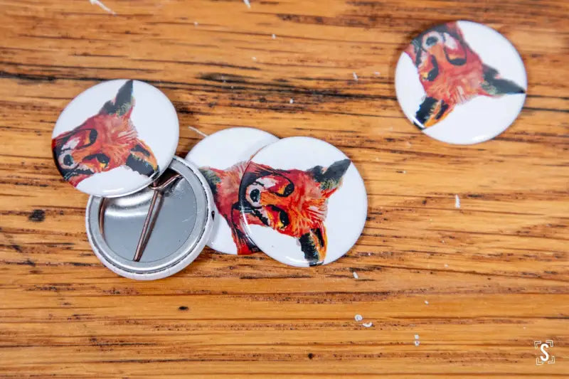 Fox Badge - White - 25mm - Badge