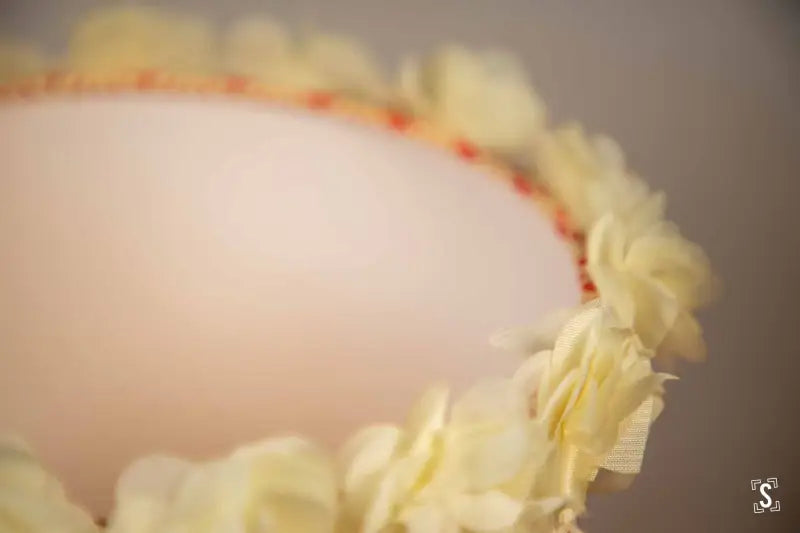 Lampshade - Drum - 20cm - Spindle in Ornament - Red - Flower Trim - Lampshade