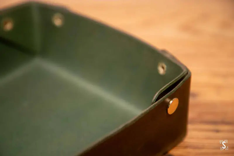 Leather Clutter Keeper - 16cm x 16cm - Antique Brass Fasteners - Olive - Leathercraft