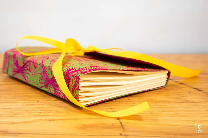 Long Stitch - A5 - Arena Bulk Ivory - Arcadia Pink/Green - Sybil Pink/Yellow - Journal