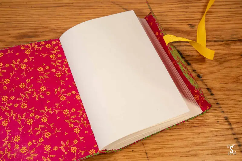 Long Stitch - A5 - Arena Bulk Ivory - Arcadia Pink/Green - Sybil Pink/Yellow - Journal