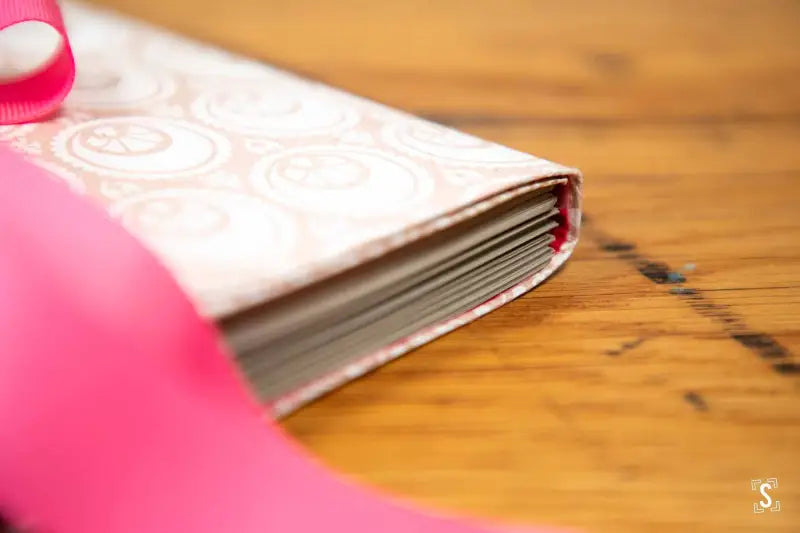 Long Stitch - Journal - A5 - Materica Clay - Pendant Soft Pink - Sakun Electric Striation Rose - Journal