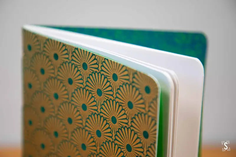 Strata A5 Notebook Kahori Green/Gold Jungle Green Notebook