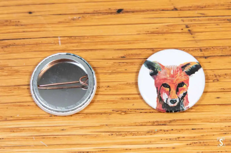 Fox - Badge - 25mm - SQUUSHED